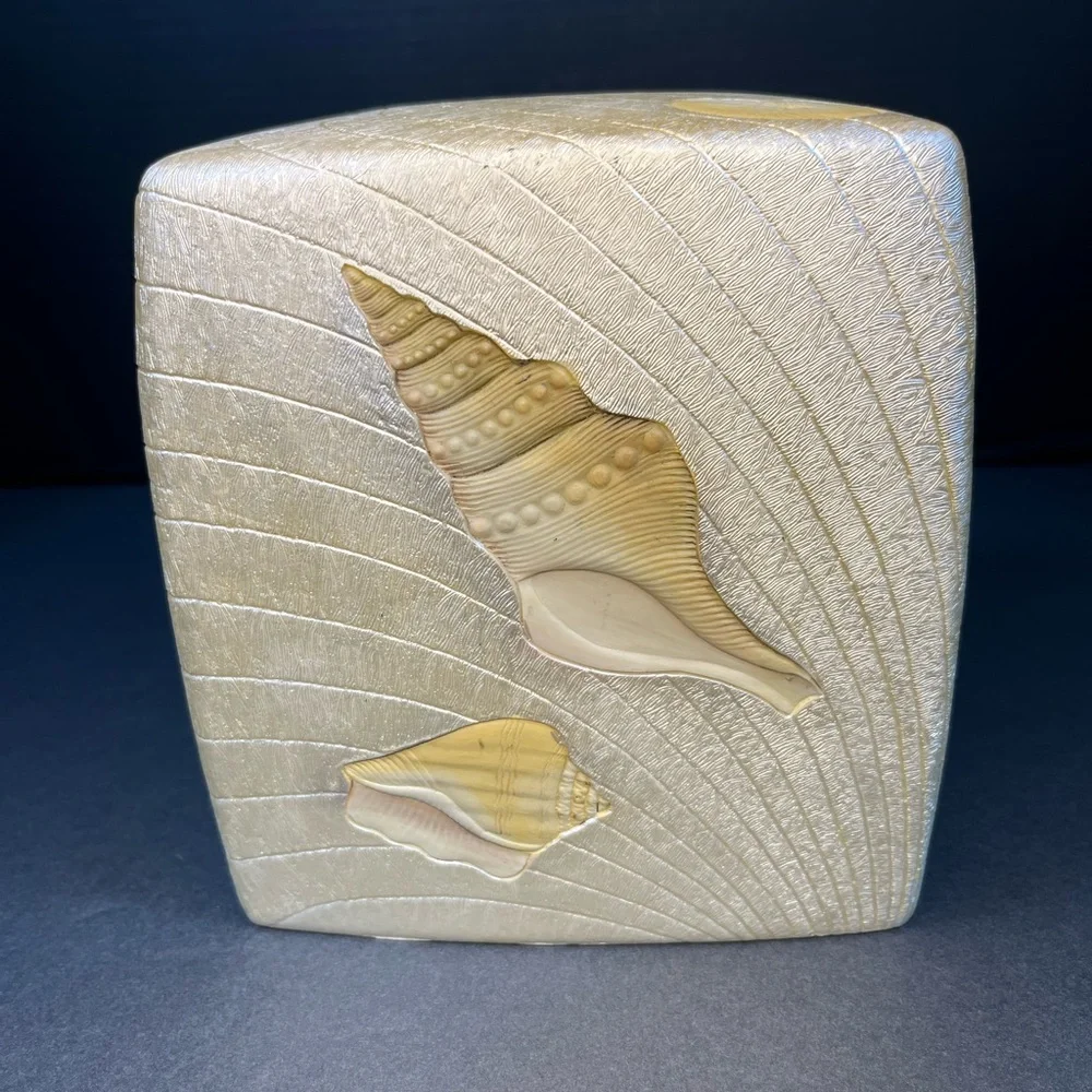 Beach Comber Tissue Box Cover Inlaid Sea Shells Hand Painted Resin‎ Metallic